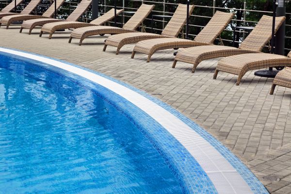 Cost of Poolside Hardscaping in Fernandina Beach