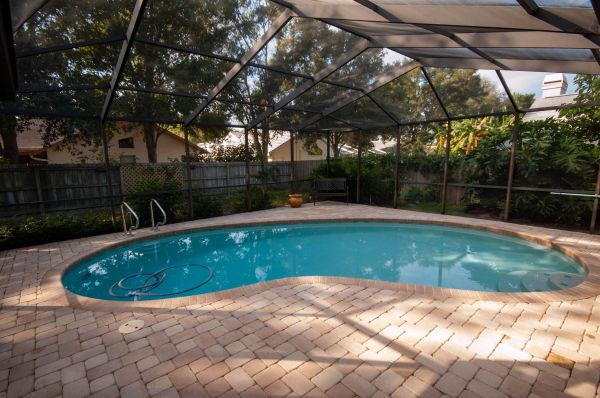 Cost of Pool Area Paving in Fernandina Beach